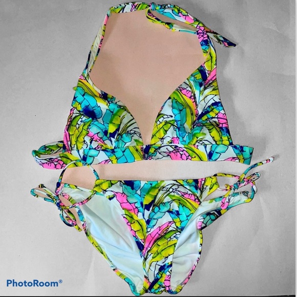 Victoria's Secret Other - 🌿HP🌺 VS Tropical Bright-colored Bikini 👙🌴